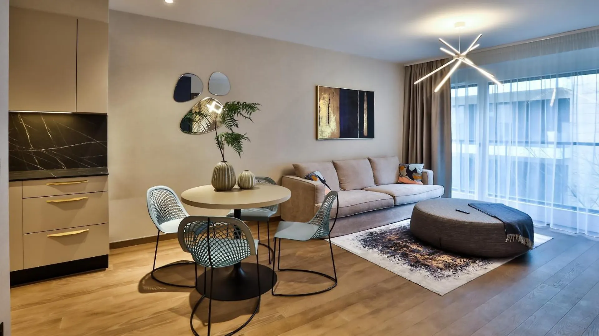 Sun Hill Luxury Suites Budapest 0*,  Hungary