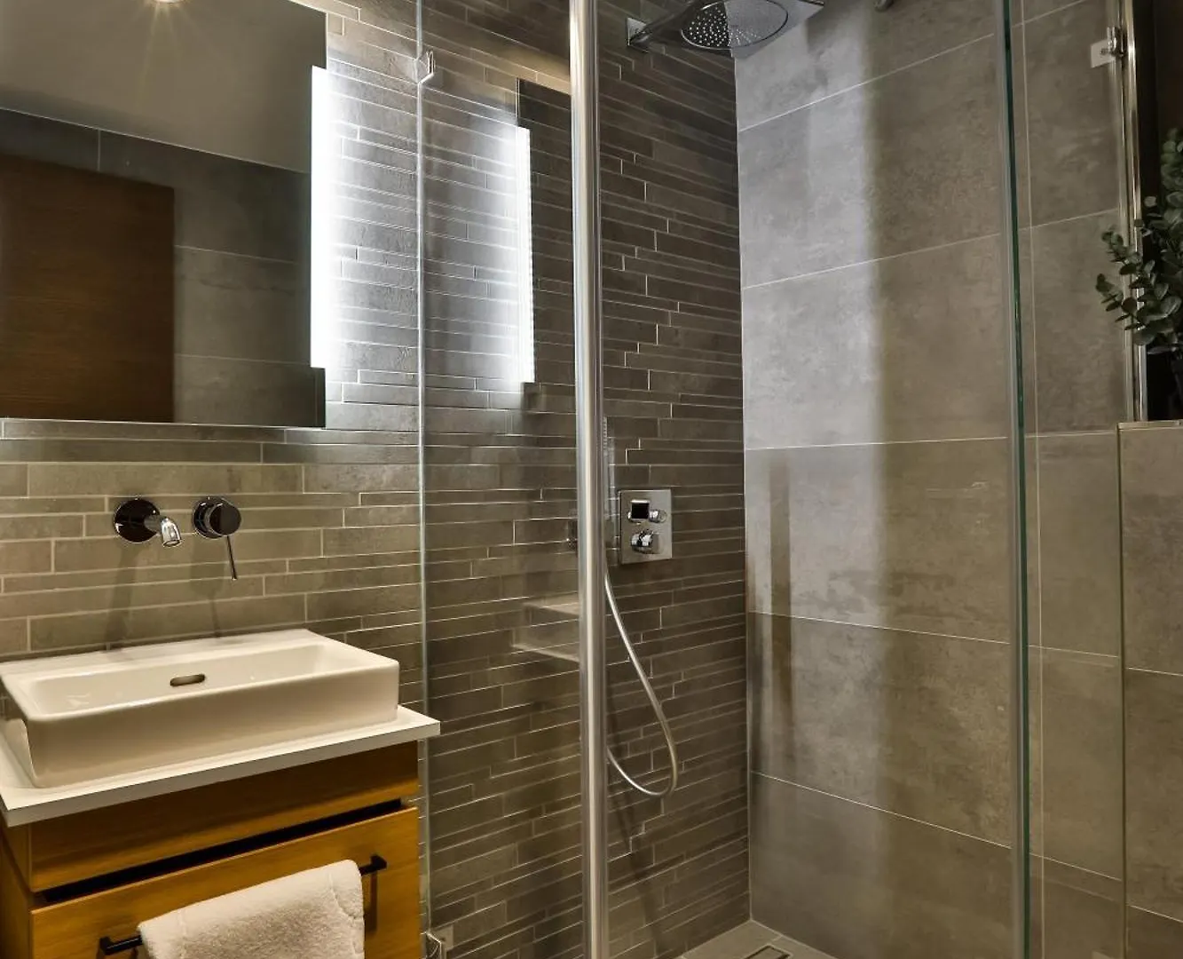 Sun Hill Luxury Suites Budapest Apartment