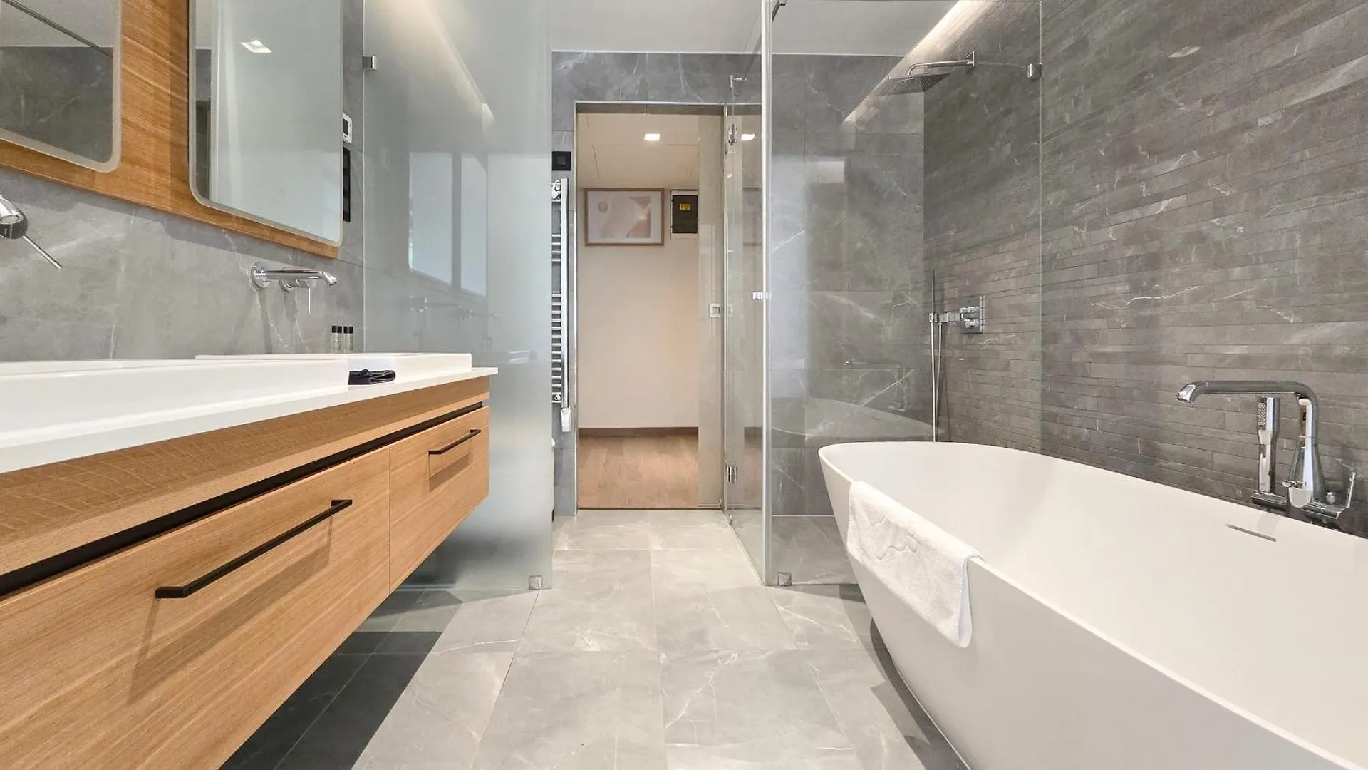 Sun Hill Luxury Suites Budapest Apartment